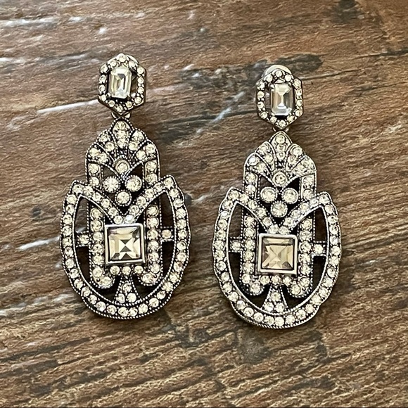 Chloe + Isabel Jewelry - Chloe & Isabel Art Deco convertible earrings